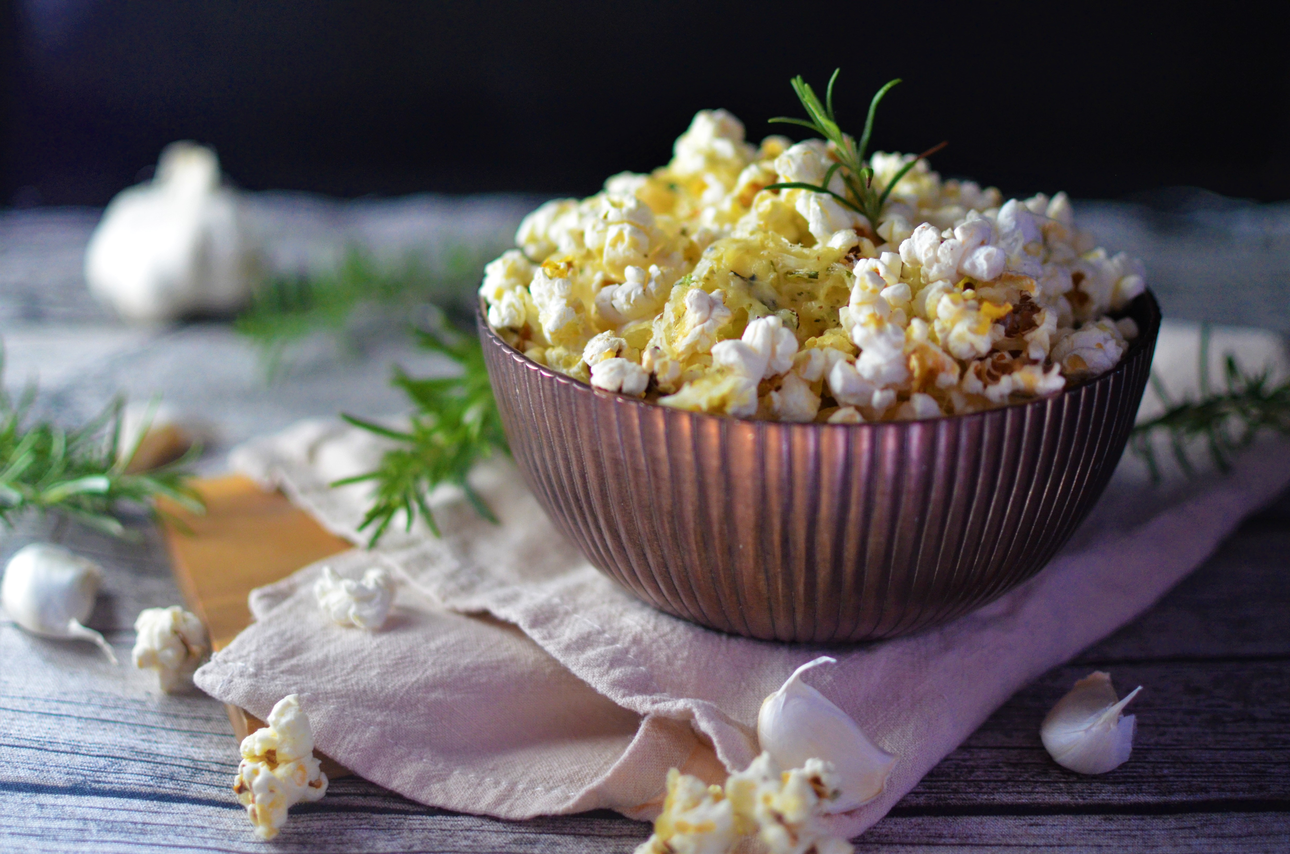 Rezept: Rosmarin-Parmesan Popcorn