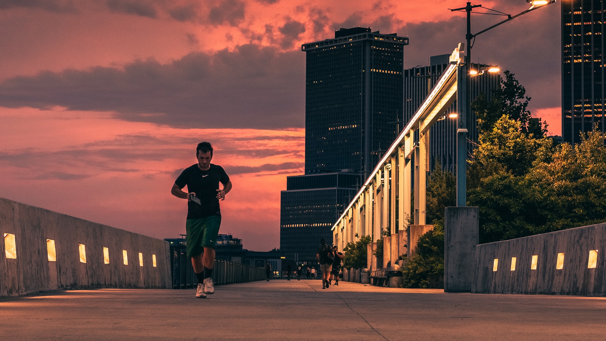 Fitness: Laufen bei Nacht – Geheimtipp oder Schnapsidee?