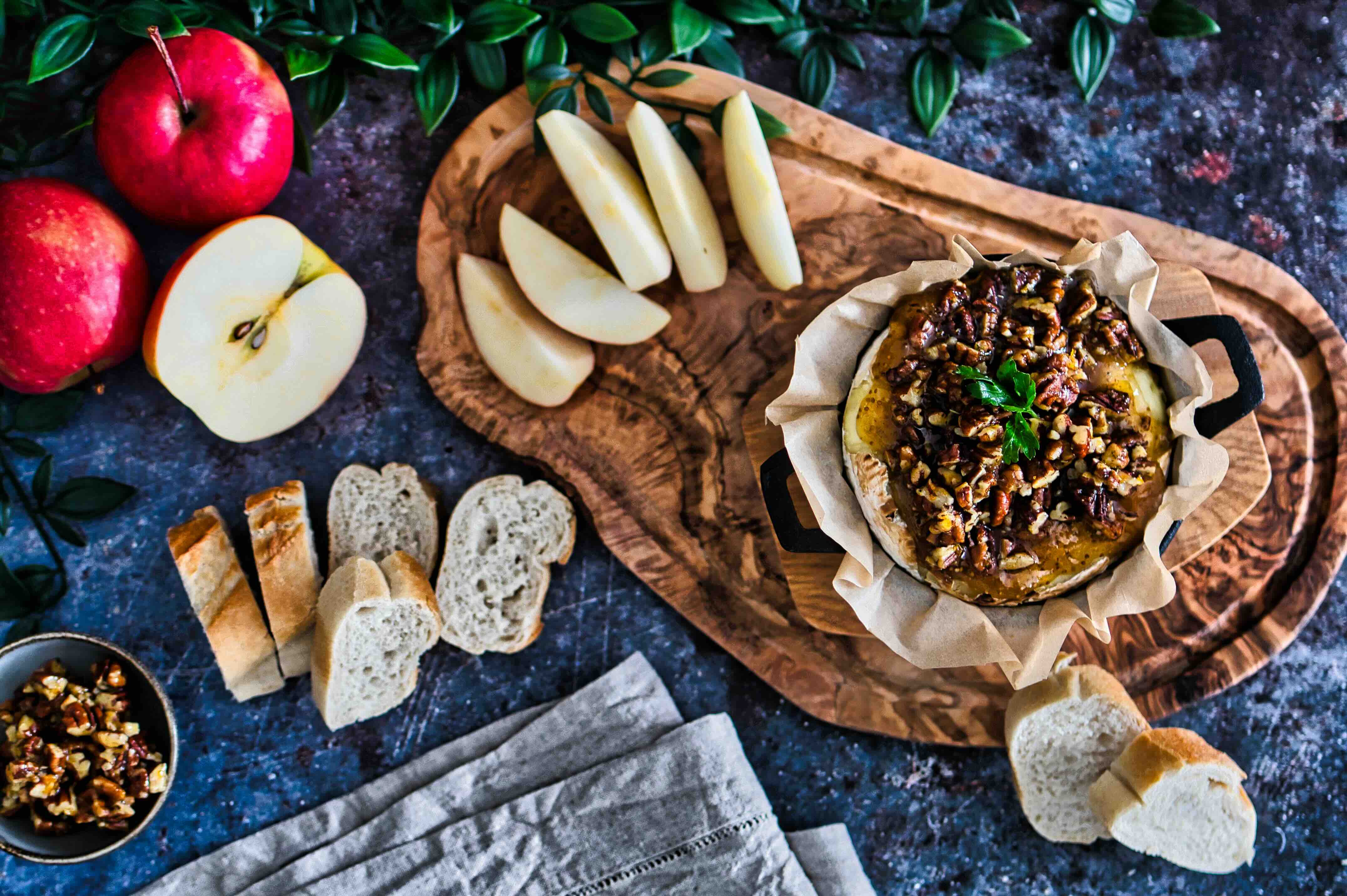 Rezept: Gebackener Brie mit Pekan-Feigen-Topping 4.7 (68)