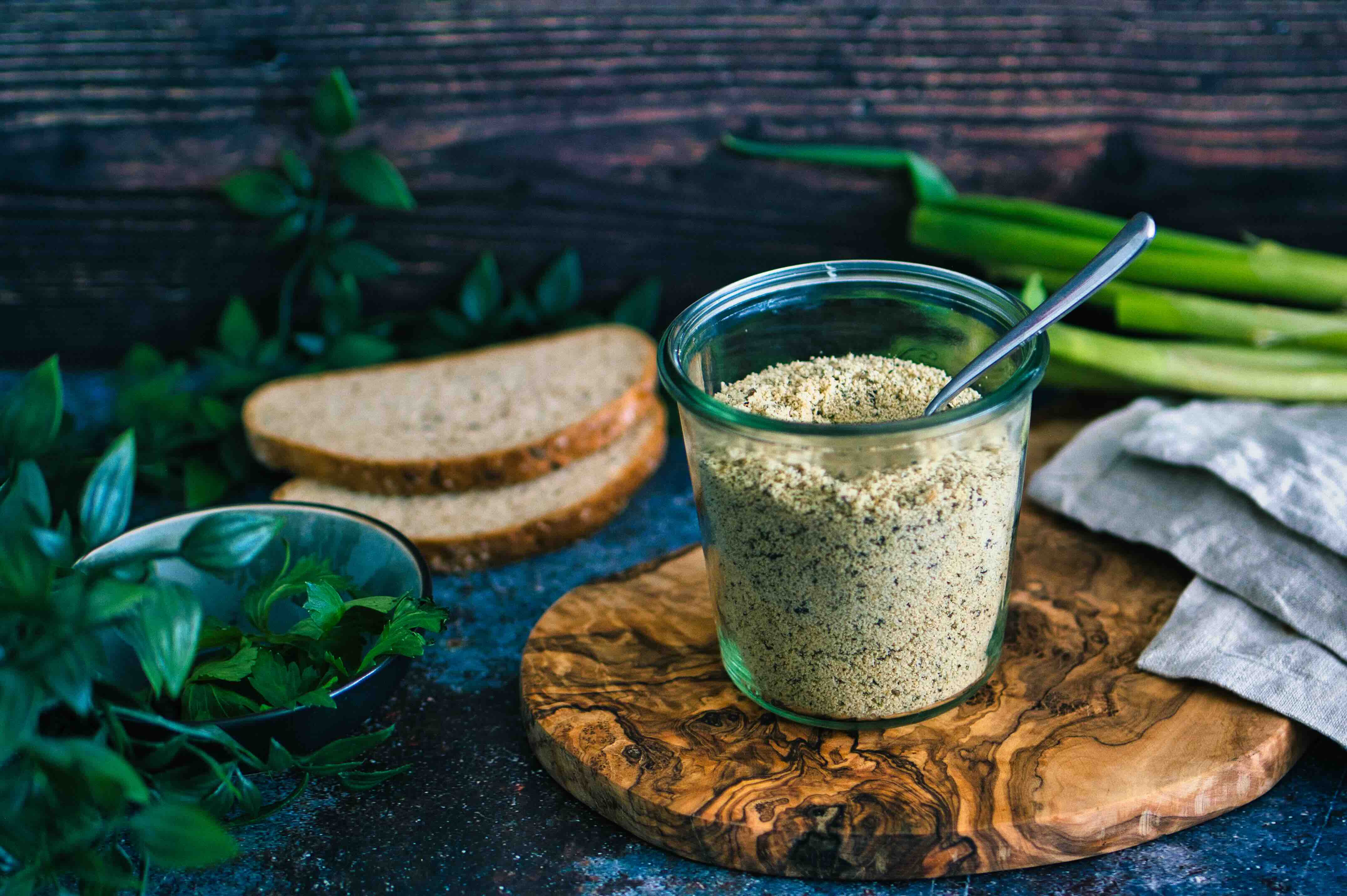 Rezept: Veganer Parmesan-Käse 4.4 (48)