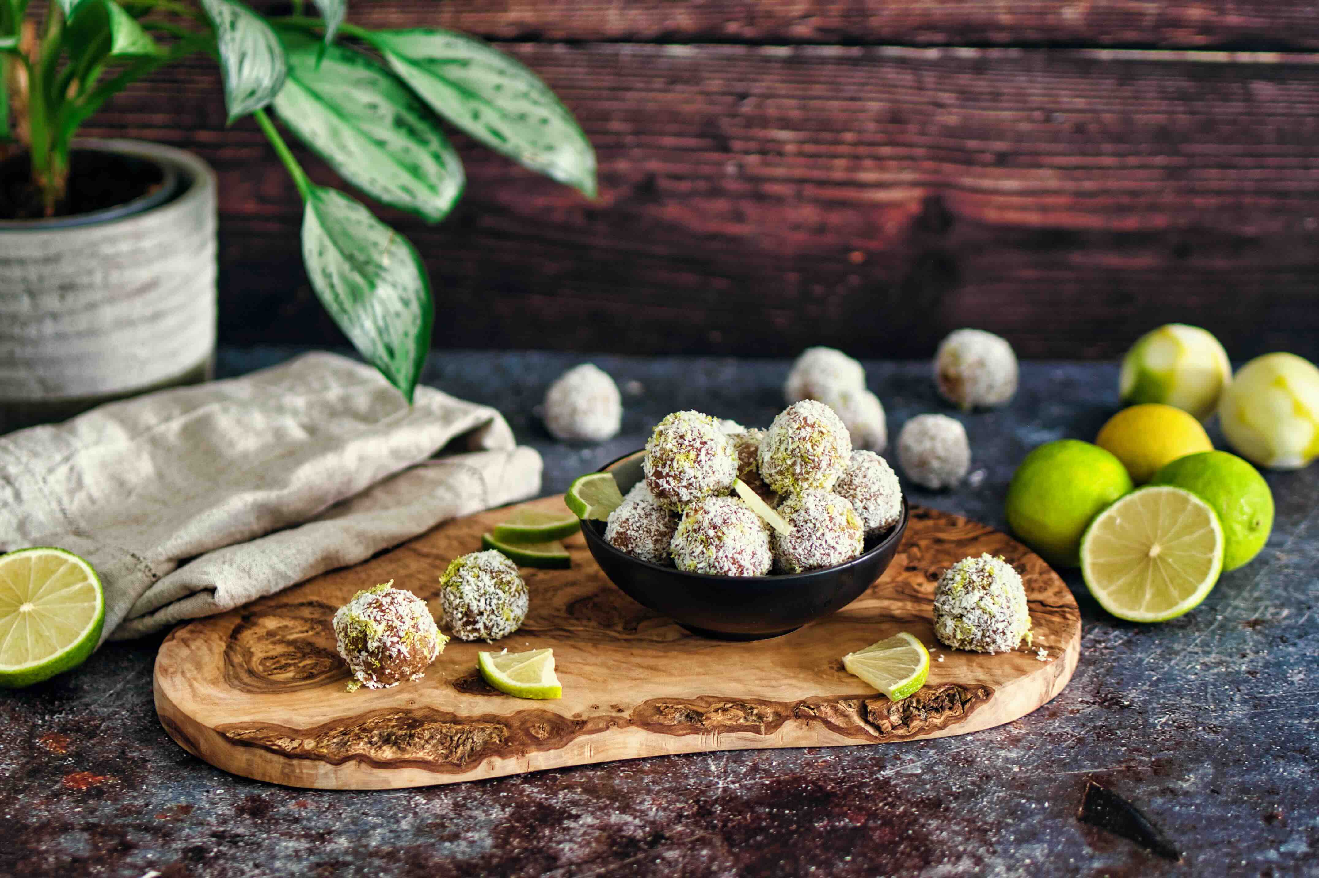 Rezept: Kokos-Limetten Energy-Balls 4.8 (46)