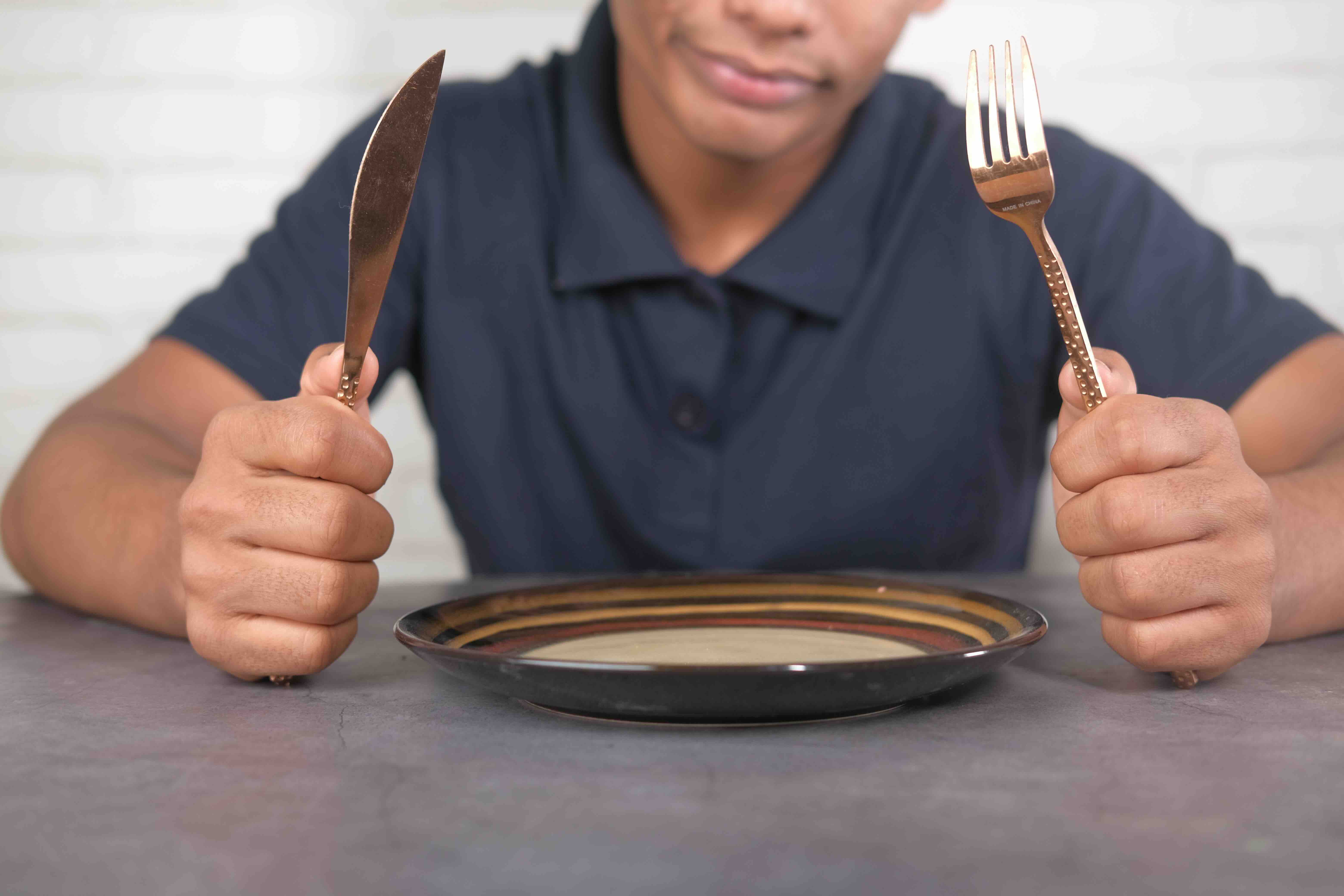 Ernährung: Warum Ihr nach dem Essen immer noch hungrig seid